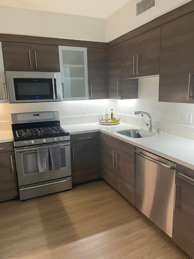 Las Palmas - Modern, Stylish, Spacious, Secure & Tranquil Condo With 2 Master Suite Bedrooms - Wlk To Sm Pier ロサンゼルス エクステリア 写真